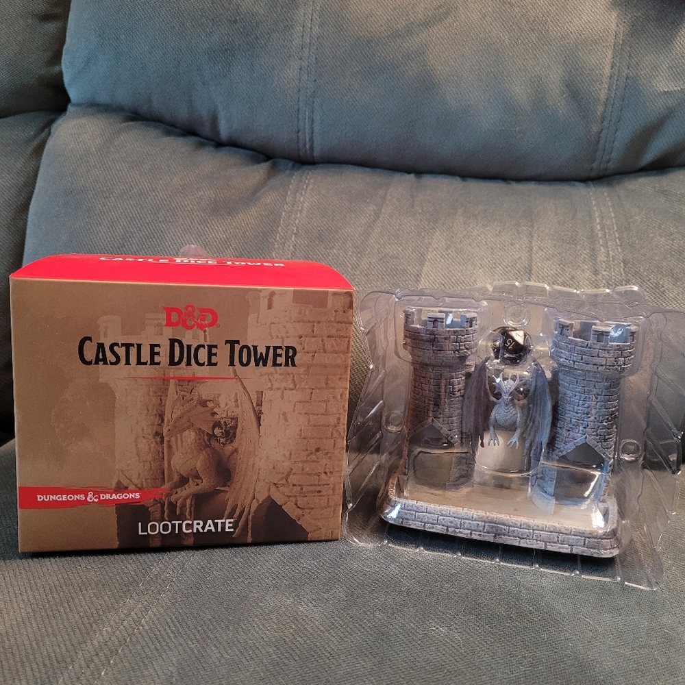 Lootcrate exclusive dungeons and dragons castle dice tower